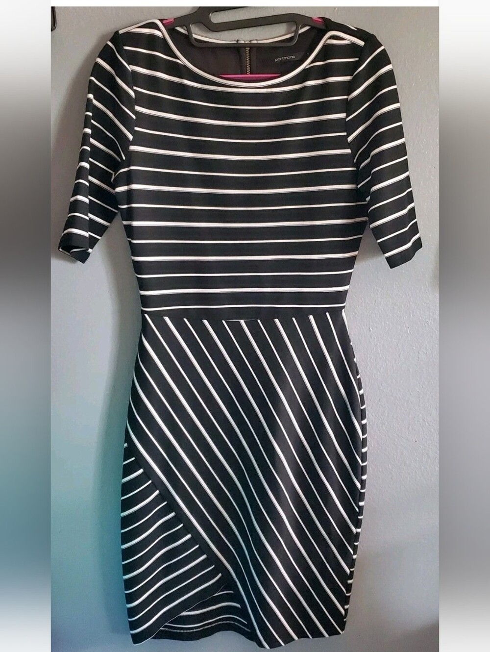 Portmons Dress XS Pencil Straight Round Neck 3/4 Sleeve Black White Work Party